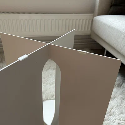 Nắp bảo vệ sàn cho bàn bên Androgyne Menu của Audo Copenhagen