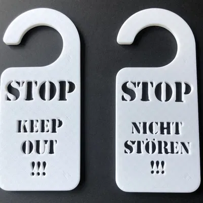 Biển treo cửa "Cấm làm phiền" và "Cấm vào