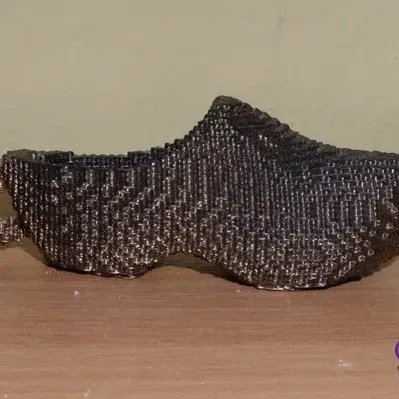 Móc khóa giày gỗ truyền thống của Hà Lan