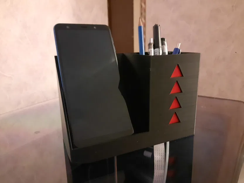 Giá đỡ bút và điện thoại đa màu sắc cho bàn làm việc - Image 1