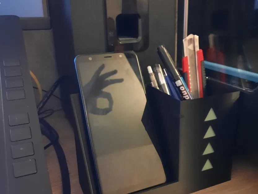 Giá đỡ bút và điện thoại đa màu sắc cho bàn làm việc - Image 3