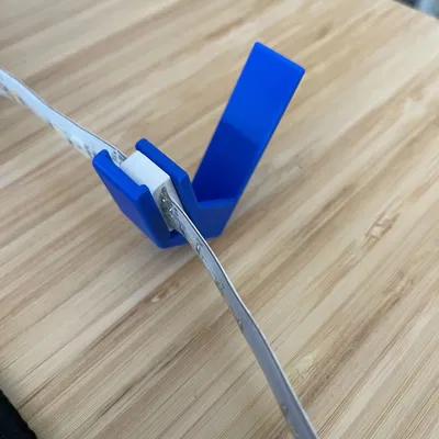 Giá đỡ LED gắn bên cho dải đèn Inovelli Red