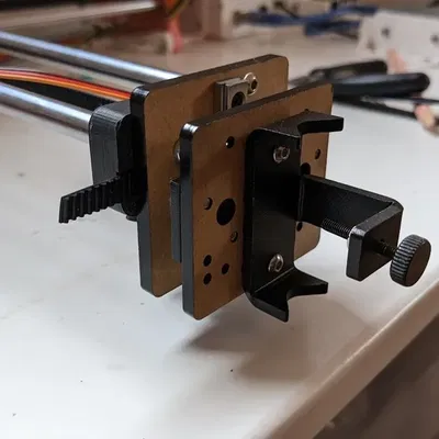 Giá đỡ bút dựa trên ray tuyến tính cho máy plotter