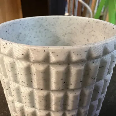 Chậu cây hình học độc đáo cho không gian sống