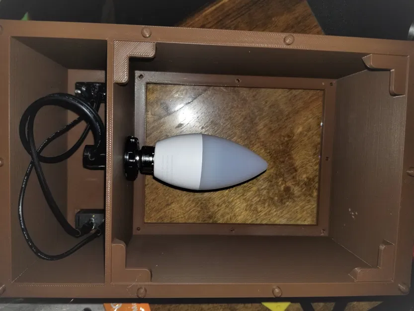 Hộp đèn lithophane kiểu TV ống retro - Image 5