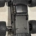 Giá đỡ tường cho xe điều khiển từ xa Arrma Notorious 6S - Thumbnail 1