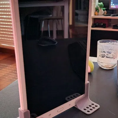 Giá đỡ đứng cho máy tính bảng theo chiều dọc (10mm)