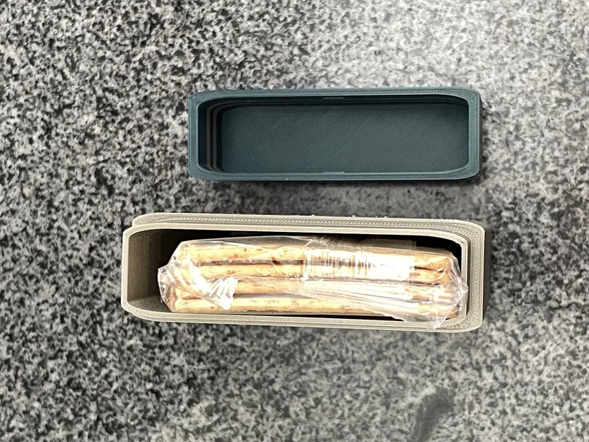 Hộp đựng bánh quy Bolletje chống vỡ trong túi xách - Image 2