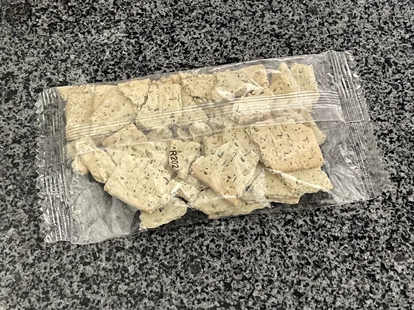 Hộp đựng bánh quy Bolletje chống vỡ trong túi xách - Image 4