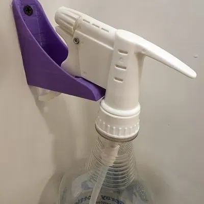 Giá treo chai xịt cải tiến cho độ bền cao