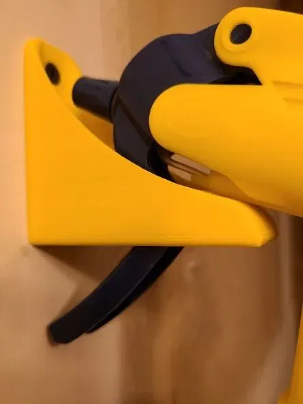 Giá treo chai xịt cải tiến cho độ bền cao - Image 4