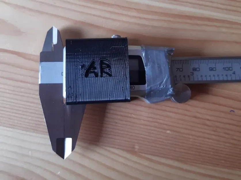 Bọc bảo vệ cho nút bấm đồng hồ đo trong hộp dụng cụ - Image 1