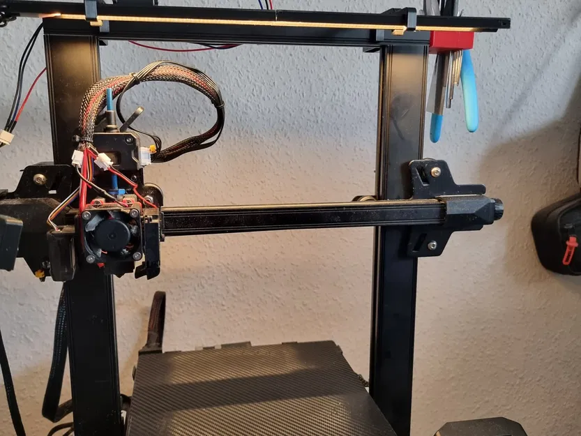 Giá đỡ đèn LED dán cho máy in Ender 3 V2 Neo - Image 1