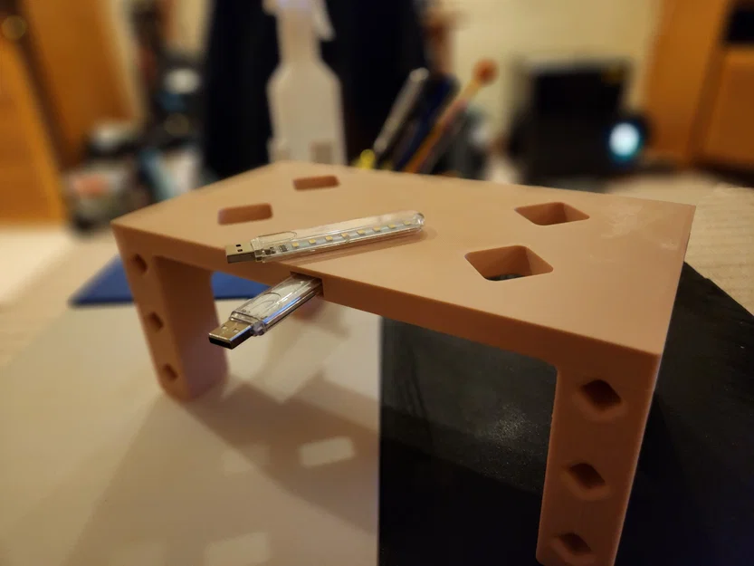 Giá đỡ màn hình với khe ánh sáng LED - Image 3