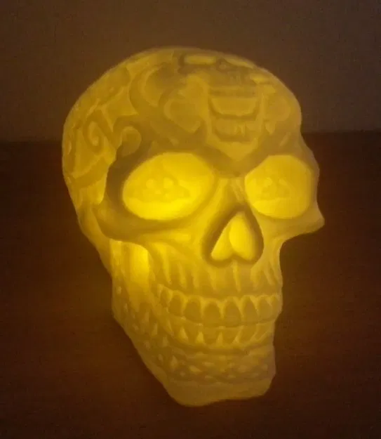 Đầu lâu Celtic rỗng với đèn LED trang trí - Image 2