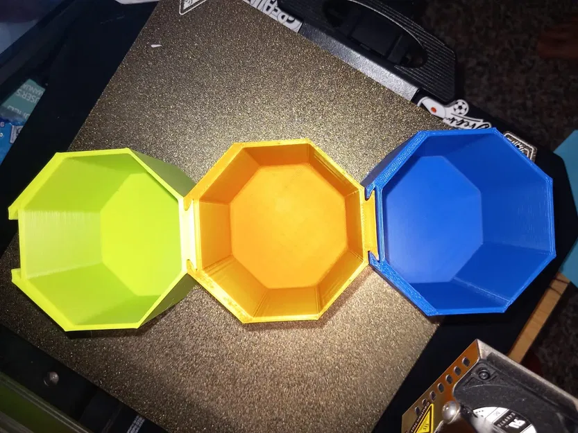 Giá đỡ bút với ba kích thước khác nhau - Image 4