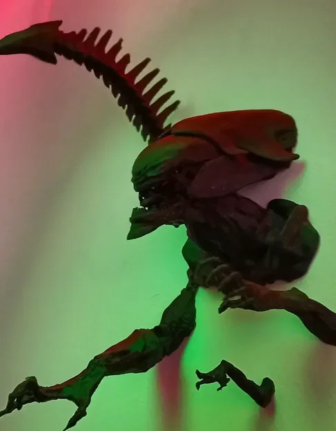 Giá đỡ tường nhân vật Nữ hoàng người ngoài hành tinh Xenomorph - Image 2