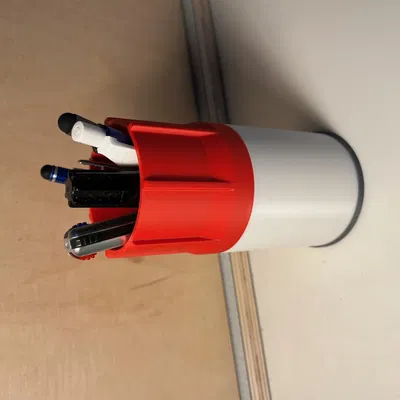 Giá đỡ bút lấy cảm hứng từ Edding