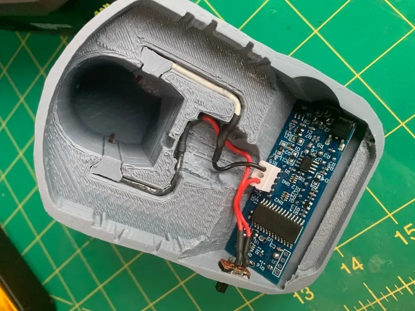 Trạm hàn Hakko T12 và Ryobi tích hợp tất cả trong một - Image 2