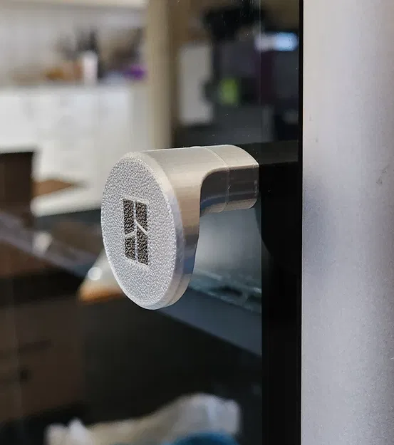 Tay nắm cửa Bambu X1 thiết kế tiện lợi cho cả hai tay - Image 1