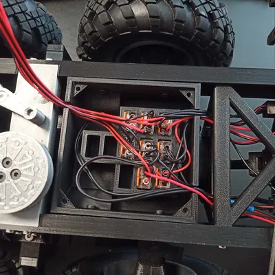 Hộp chứa kết nối WAGO cho xe Tatru 8x8