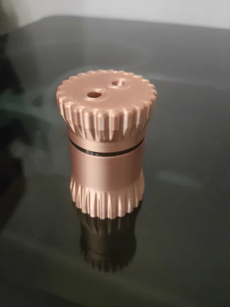 Hộp chứa EDC chống nước kích thước 18x38mm - Image 1