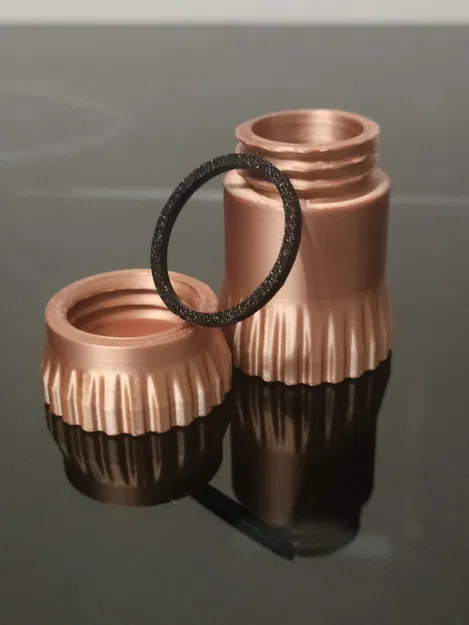 Hộp chứa EDC chống nước kích thước 18x38mm - Image 2