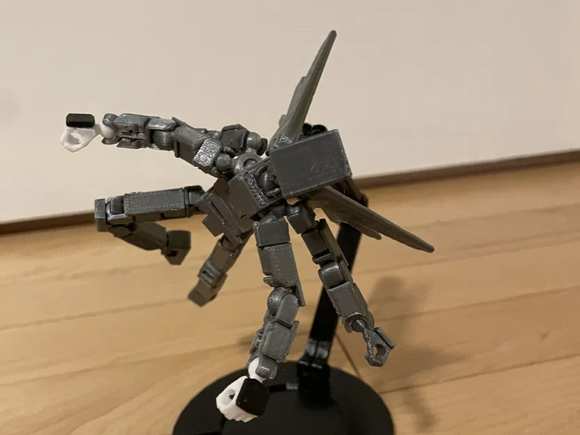 Nâng cấp đế trưng bày Lucky 13 với khớp nối bổ sung - Image 3