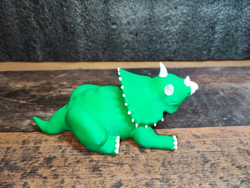 Tượng triceratops buồn ngủ in 3D đa màu sắc - Image 2