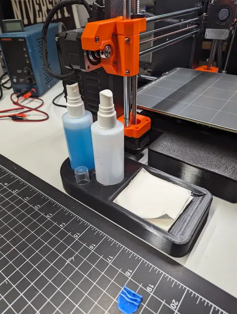 Khay đựng chai vệ sinh IPA và Windex - Image 1