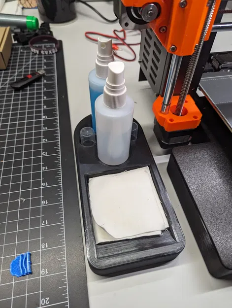 Khay đựng chai vệ sinh IPA và Windex - Image 2