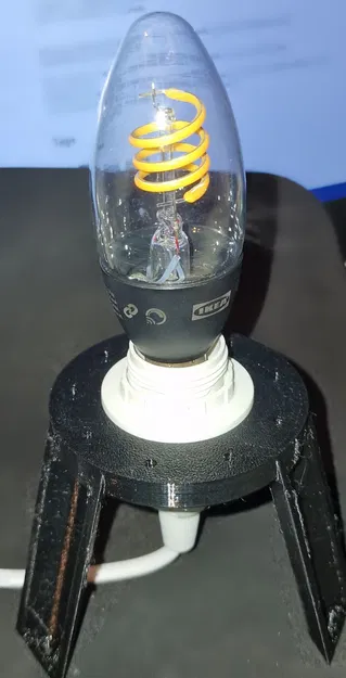 Giá đỡ bóng đèn E14 với ren M28x2 - Image 1