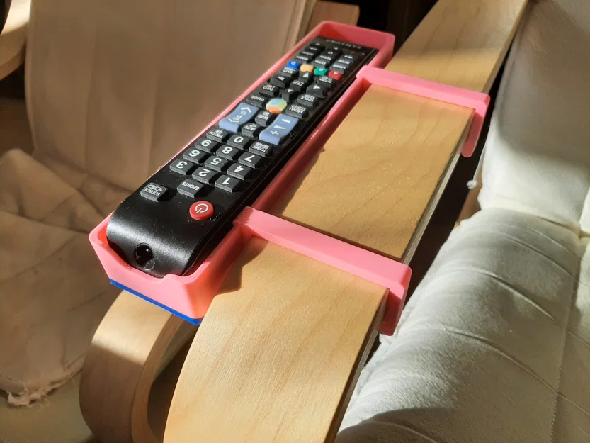 Giá đỡ điều khiển từ xa cho ghế POÄNG của ikea - Image 1