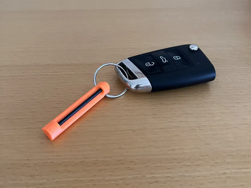 Móc khóa EDC Firerod nhỏ gọn cho việc tạo lửa - Image 1