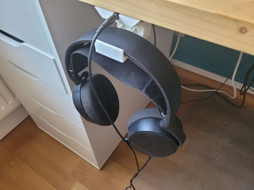 Giá đỡ tai nghe arctis 3 với cáp aux ẩn dưới bàn - Image 2