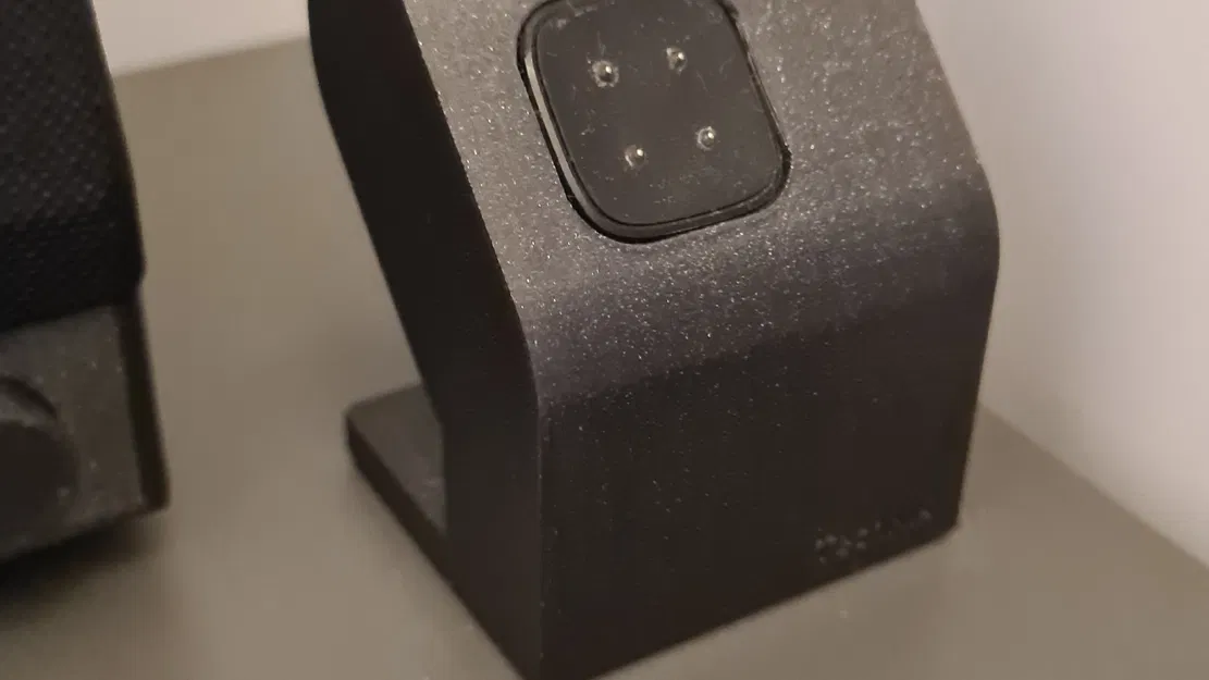 Đế sạc Fitbit Sense cho thiết bị đeo thông minh - Image 2