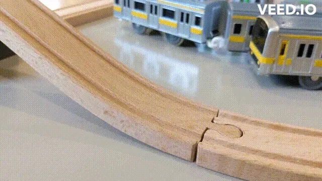 Bộ chuyển đổi tàu TOMICA cho đường ray dốc IKEA - Image 1