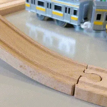 Bộ chuyển đổi tàu TOMICA cho đường ray dốc IKEA