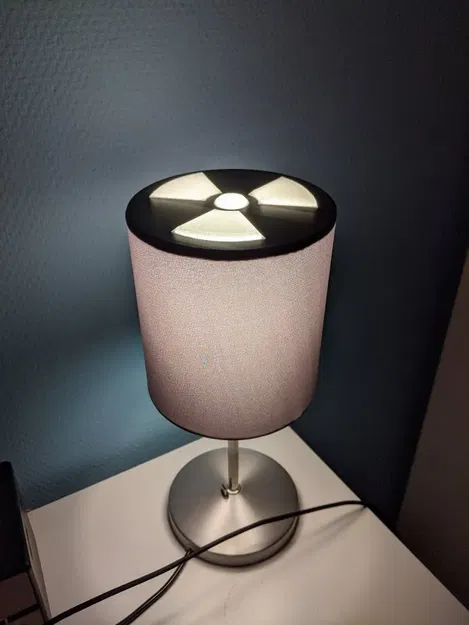 Nắp đèn IKEA Ingared an toàn cho bóng LED - Image 1