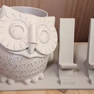 Giá đỡ điện thoại và bút hình cú dễ in 3D