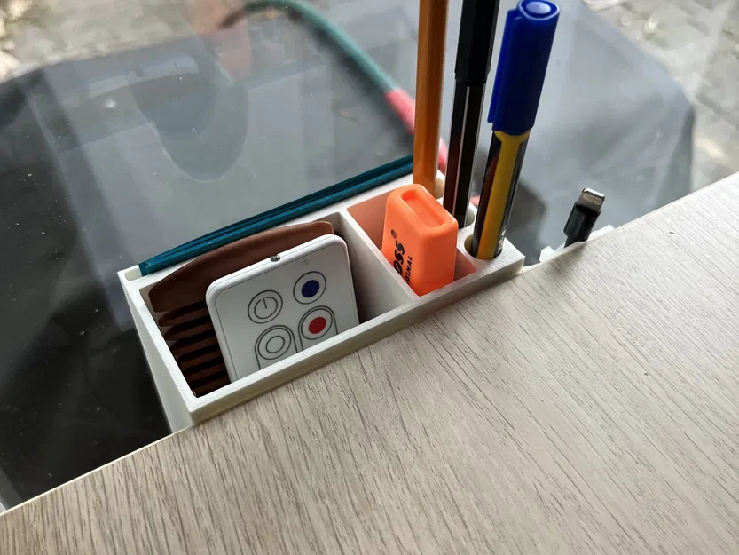 Giá đỡ bút và phụ kiện cho bàn làm việc - Image 1