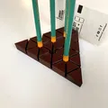 Giá đỡ văn phòng hình tam giác cho bút và thẻ doanh nghiệp - Thumbnail 1