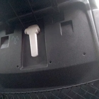 Giá đỡ kệ bàn ghế sau cho Zafira B (Opel/Vauxhall)