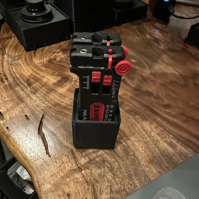 Giá đỡ Knipex precision strippers cho không gian 1x1