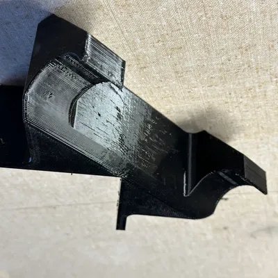 Giá đỡ bơm xe đạp cho góc ngoài