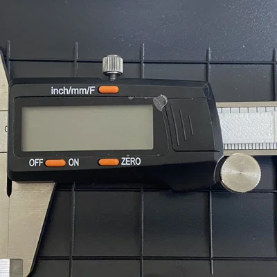 Công tắc thước cặp kỹ thuật số đơn giản