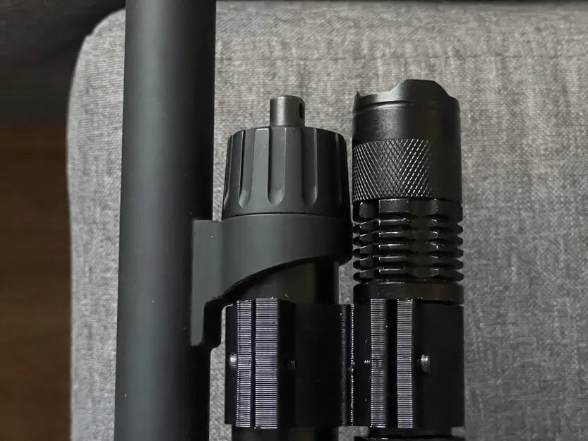 Giá đỡ đèn pin cho súng ngắn Winchester 12 gauge - Image 2