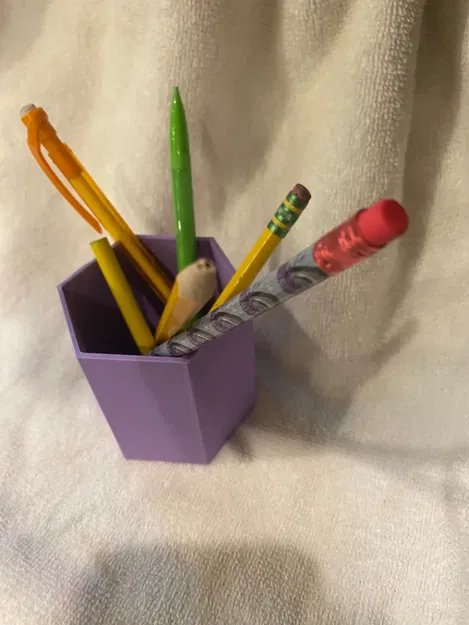 Cốc bút hình lục giác đơn giản cho văn phòng - Image 1