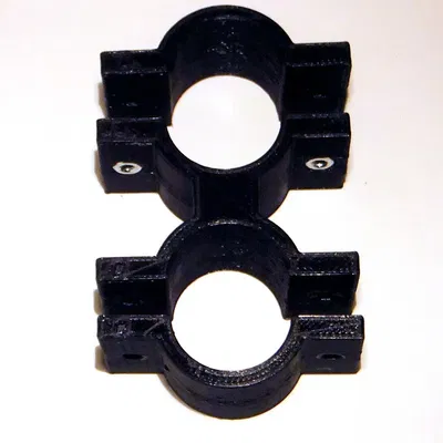 Giá đỡ đèn pin cho súng trường 12 Gauge Mossberg Maverick