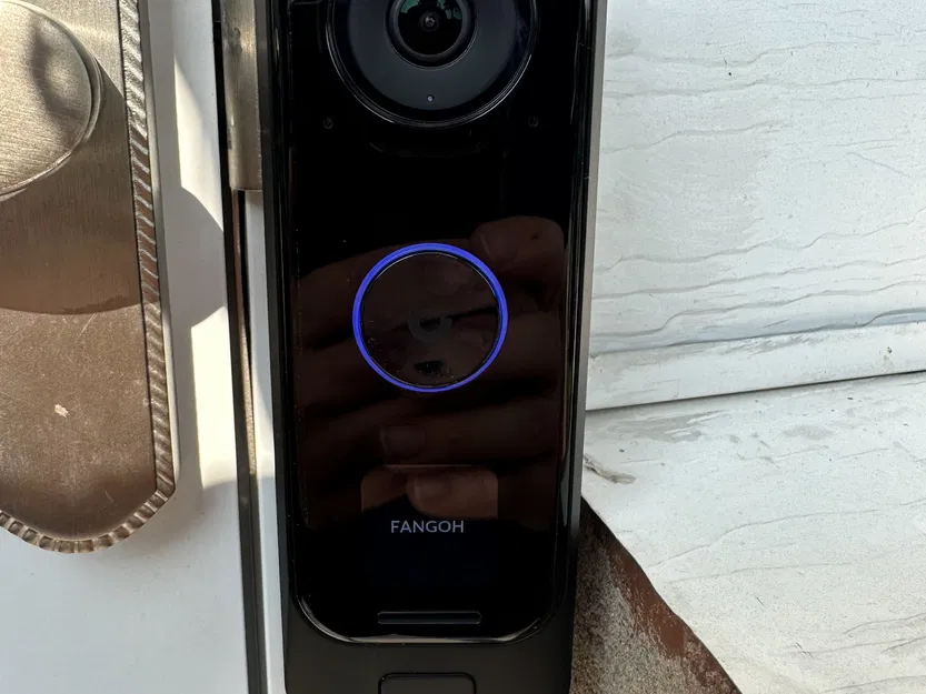 Giá đỡ Ubiquiti Unifi G4 Doorbell Pro PoE Kit góc 25 độ - Image 1